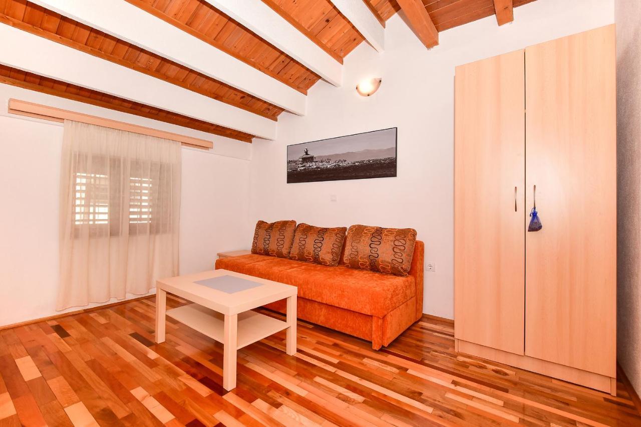 Apartmani Mate Makarska Exterior foto