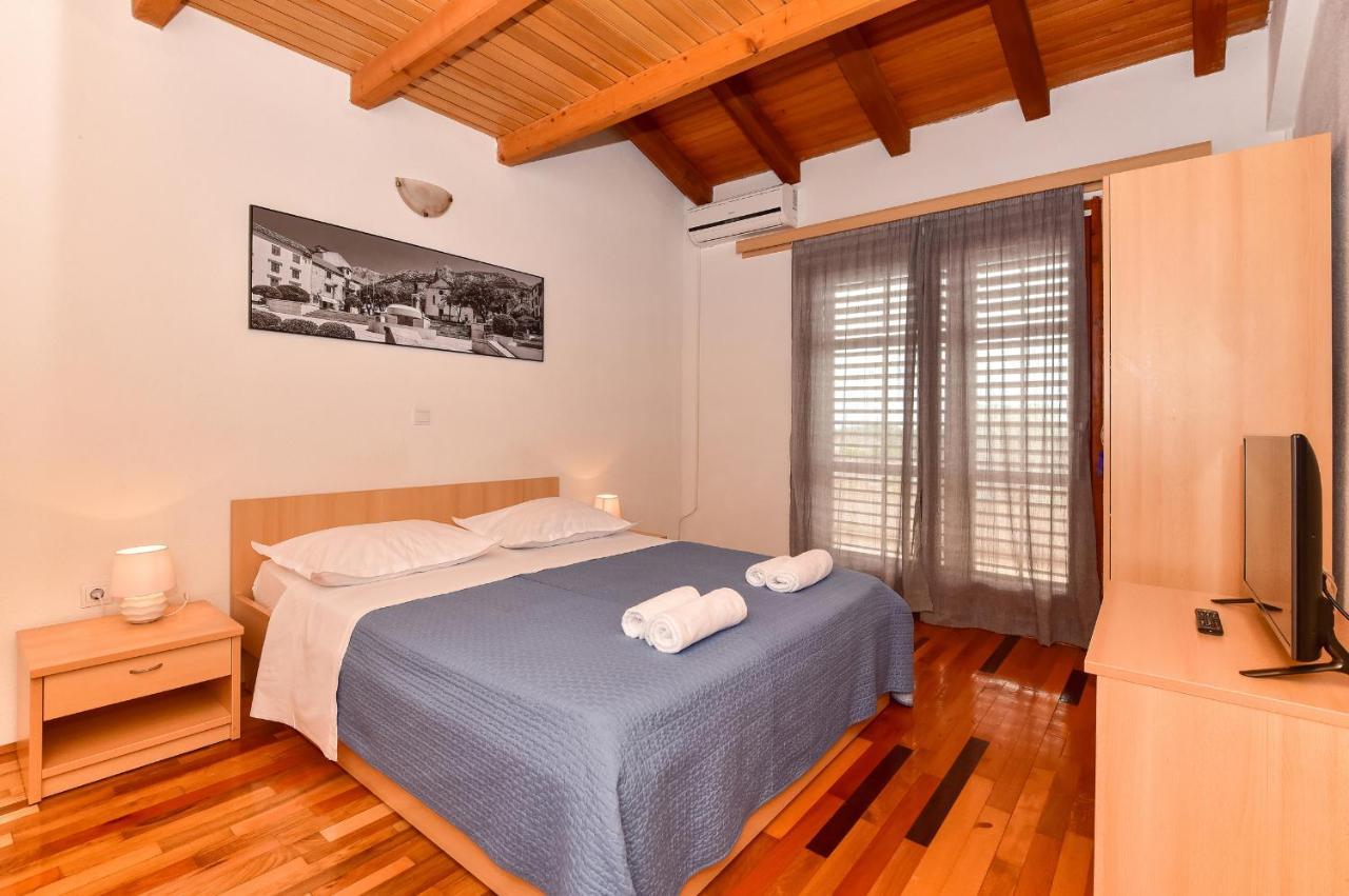 Apartmani Mate Makarska Exterior foto